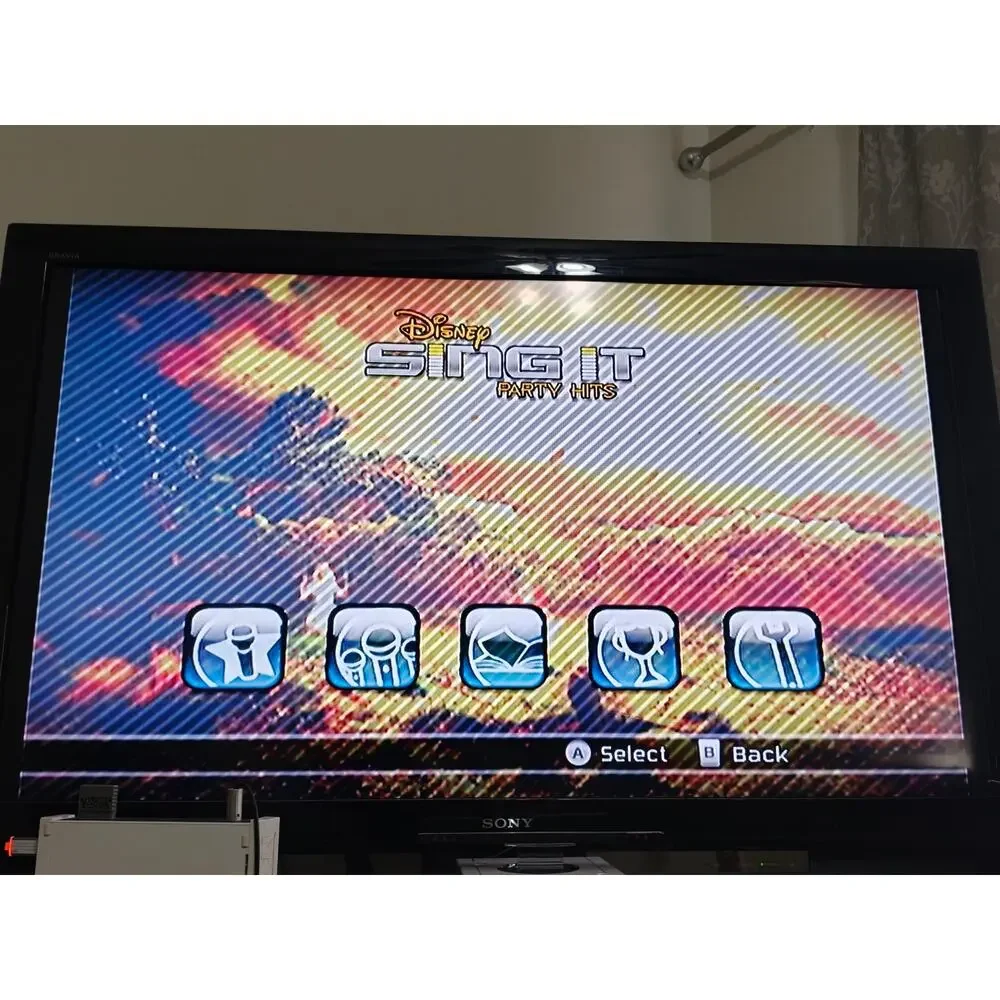 Disney Sing It: Party Hits (Nintendo Wii) CIB Complete